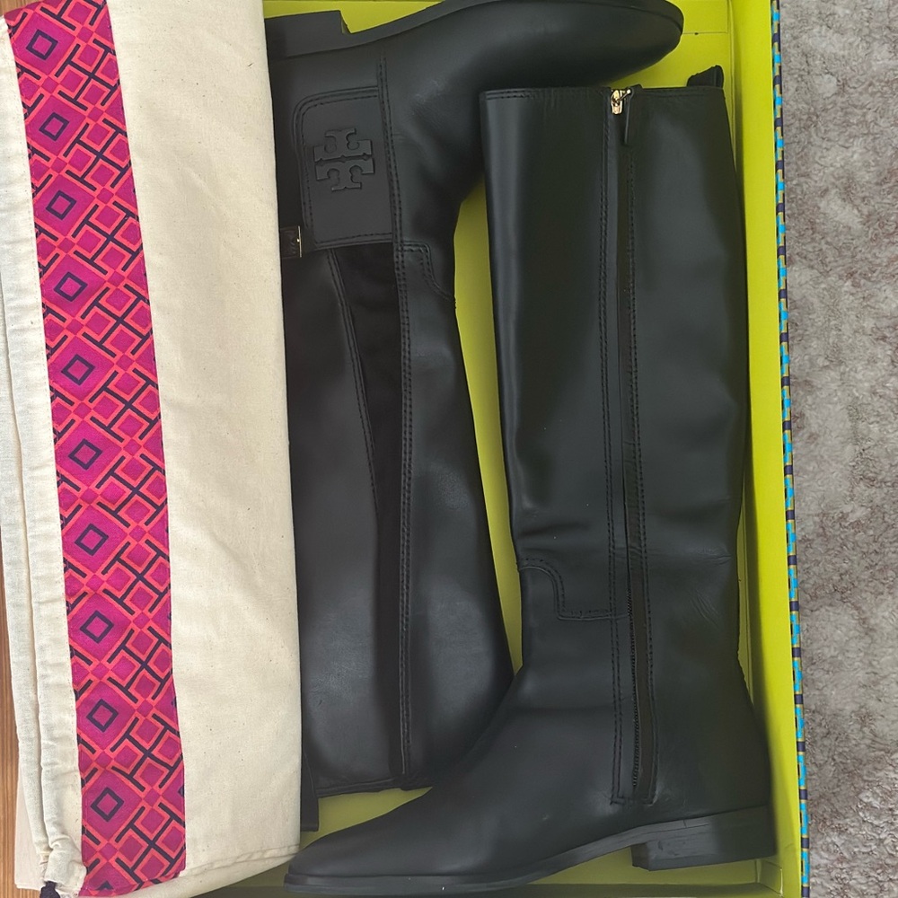 Black Riding Boots